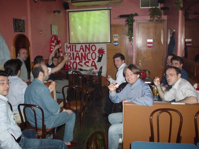 Milano Biancorossa a P.le Loreto per Bari-Catania 02-03